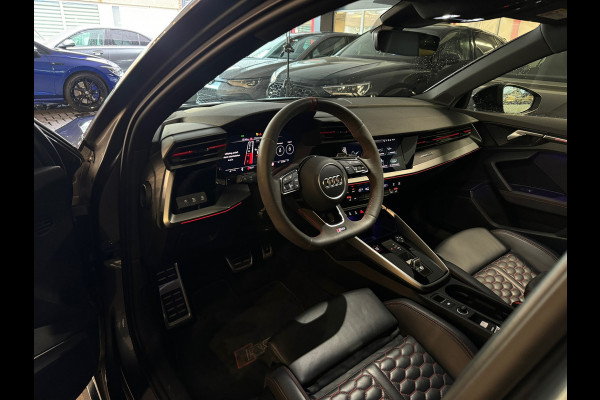 Audi RS3 Sportback 2.5 TFSI quattro Pano|HuD|B&O|Keyless|VOL
