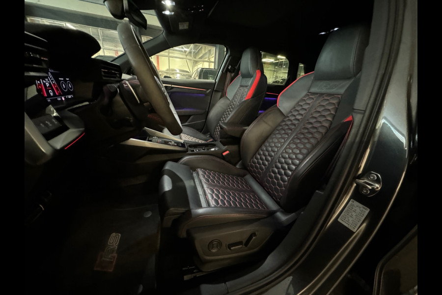 Audi RS3 Sportback 2.5 TFSI quattro Pano|HuD|B&O|Keyless|VOL