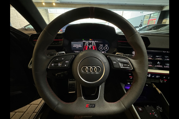 Audi RS3 Sportback 2.5 TFSI quattro Pano|HuD|B&O|Keyless|VOL