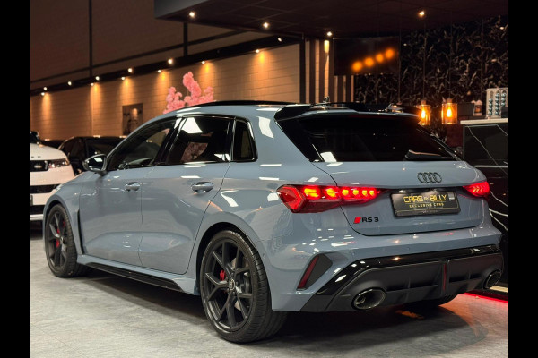 Audi A3 Sportback 2.5 TFSI RS 3 quattro