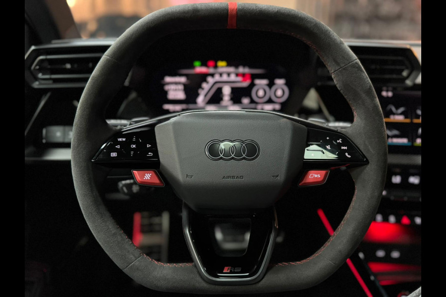 Audi A3 Sportback 2.5 TFSI RS 3 quattro