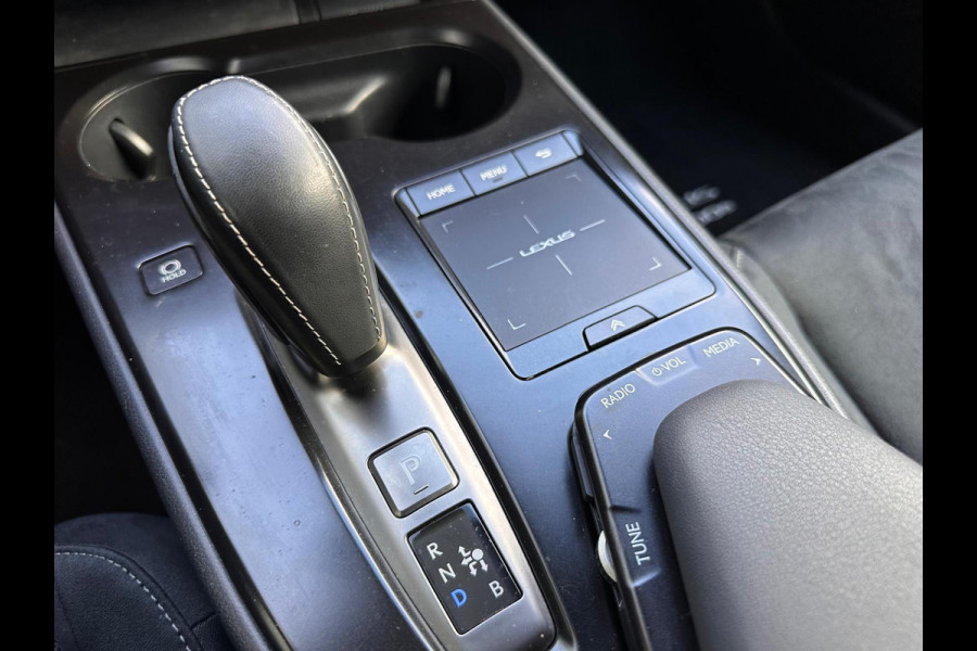 Lexus UX 300e Business 54 kWh | SOH: nnb | LED | Adaptive CC | Camera |