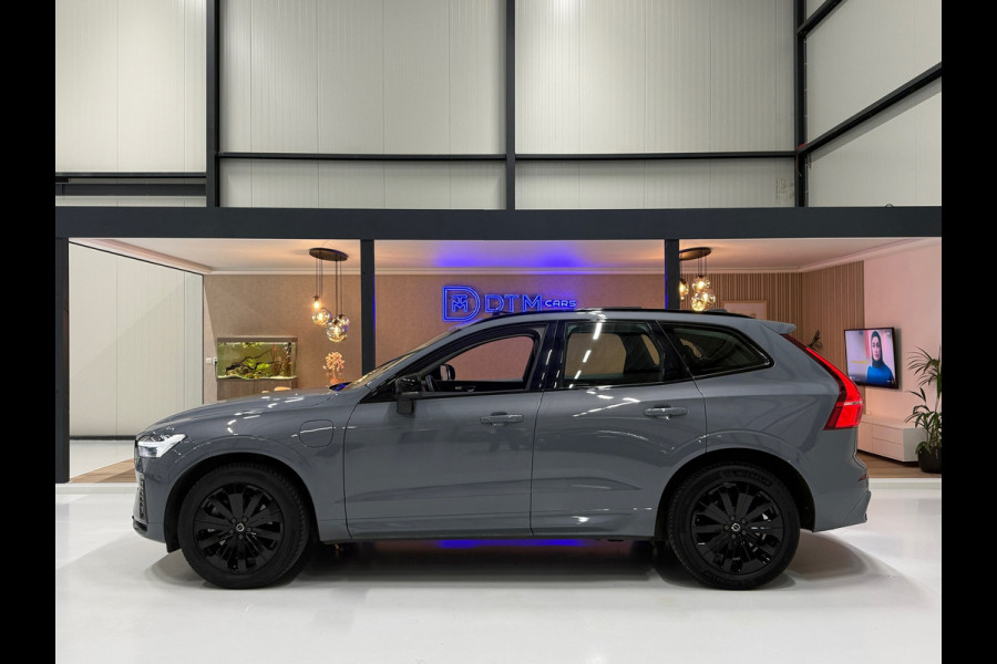 Volvo XC60 2.0 T6 AWD Plus Dark Trekhaak Pano Memory Camera Leer Keyless Cruise