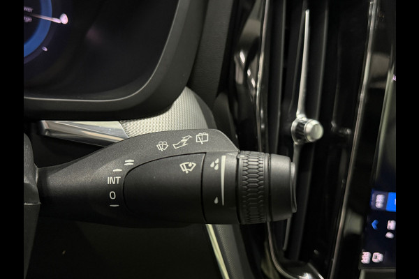 Volvo XC60 2.0 T6 AWD Plus Dark Trekhaak Pano Memory Camera Leer Keyless Cruise