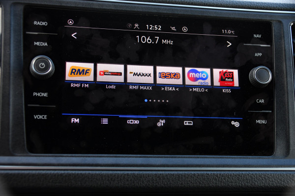 Volkswagen Crafter 35 2.0 TDI L3H2 DC Black Edition Cruise, Camera, Carplay, LED, Clima, Voorruit verwarming, Automaat, 7 Zits, Uniek!