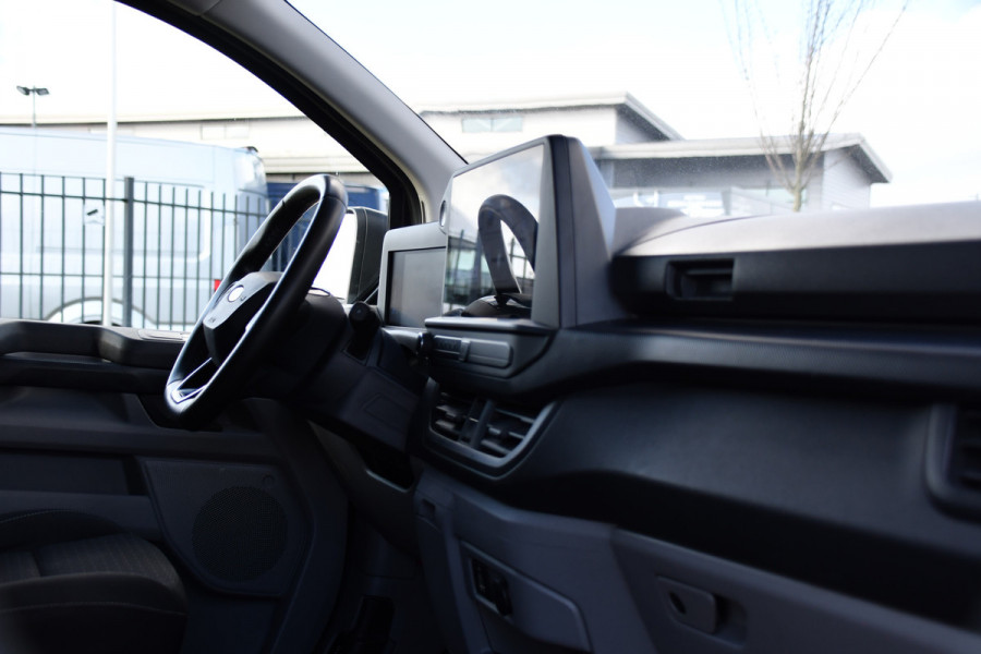 Ford Transit Custom 300 2.0 TDCI L2H1 PB Edition Adaptieve Cruise, Virtual, Carplay, Camera, 170pk, Automaat, LED, NAVI, Sensoren, Uniek!