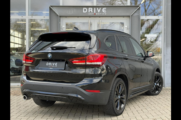 BMW X1 xDrive25e High Ex. Sportline Black|Leer|memory|Cam|Sfeer