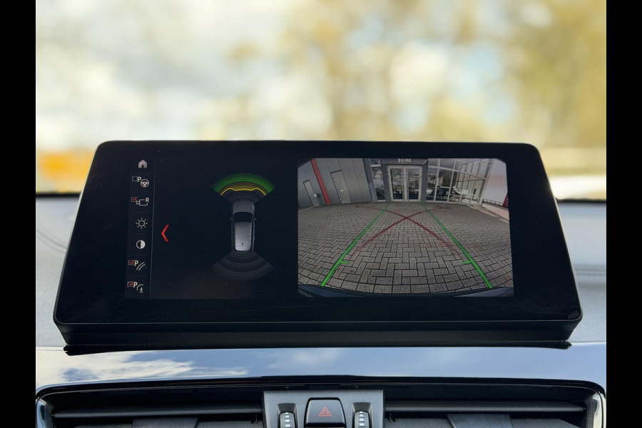 BMW X1 xDrive25e High Ex. Sportline Black|Leer|memory|Cam|Sfeer