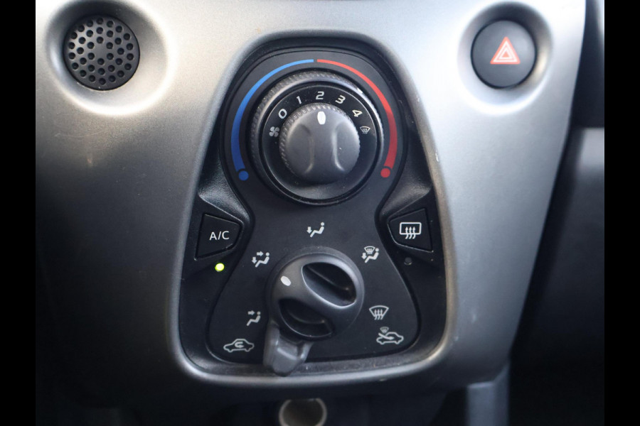 Toyota Aygo 1.0 VVT-i AUTOMAAT + AIRCO | BLUETOOTH