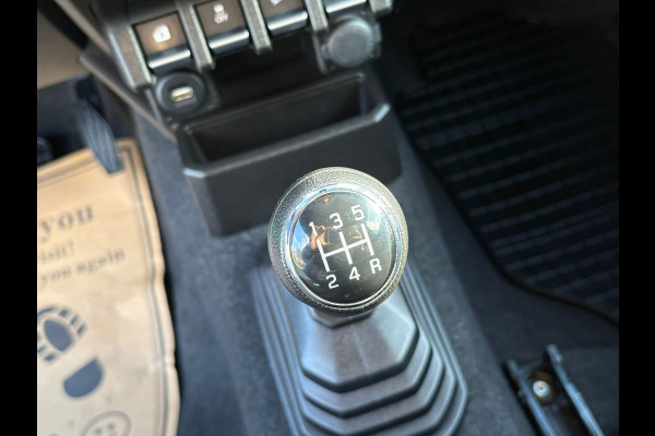 Suzuki Jimny 1.5 Professional 4x4 BLACK ! Garantie