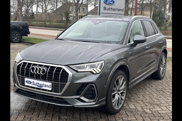 Audi Q3 45 TFSI e S edition | Bellen voor bezichtiging | S-Line | Sportstoelen | Leder | Stoelverwarming |  Achteruitrijcamera 360 | SCI |