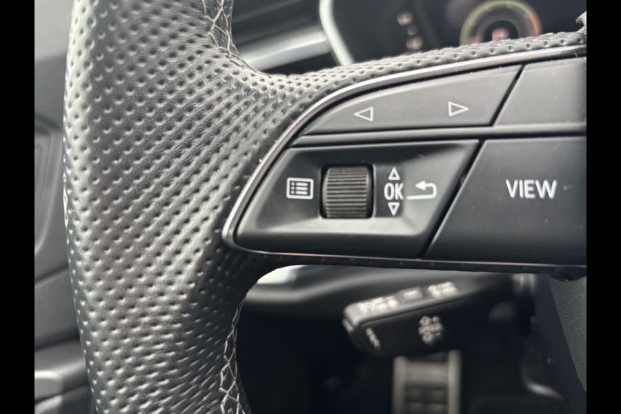 Audi Q3 45 TFSI e S edition | Bellen voor bezichtiging | S-Line | Sportstoelen | Leder | Stoelverwarming |  Achteruitrijcamera 360 | SCI |