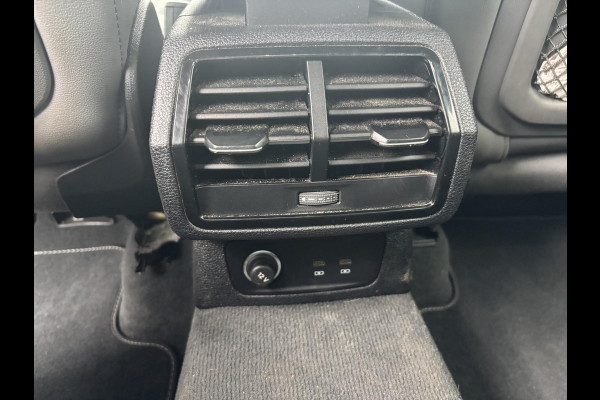 Audi Q3 45 TFSI e S edition | Bellen voor bezichtiging | S-Line | Sportstoelen | Leder | Stoelverwarming |  Achteruitrijcamera 360 | SCI |