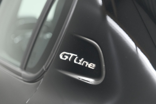 Peugeot 208 PureTech 130 EAT8 GT-Line | Camera | Adaptieve Cruise Control | Stoelverwarming | Navigatie