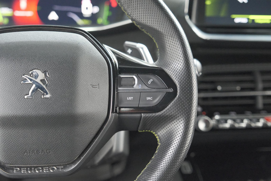 Peugeot 208 PureTech 130 EAT8 GT-Line | Camera | Adaptieve Cruise Control | Stoelverwarming | Navigatie