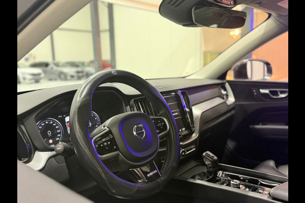 Volvo XC60 2.0 T5 Inscription Trekhaak Pano Navi Harman/Kardon Camera Carplay Hud Memory Leder