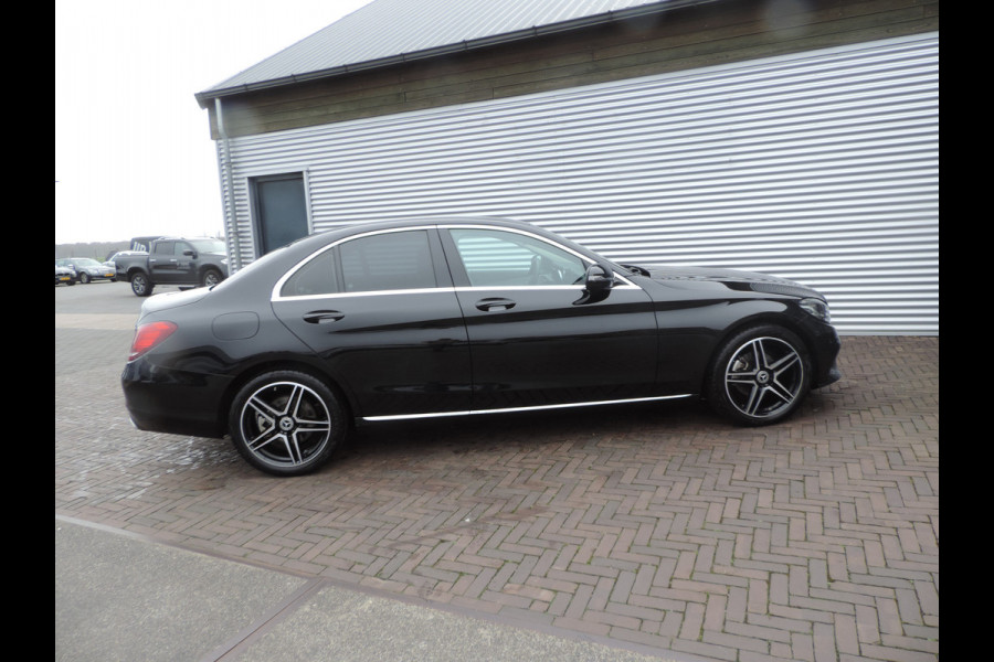 Mercedes-Benz C-Klasse 180 Business Solution Plus Upgrade Edition