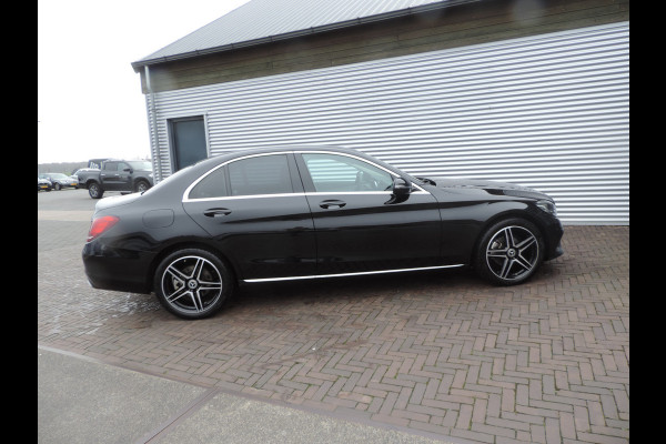 Mercedes-Benz C-Klasse 180 Business Solution Plus Upgrade Edition