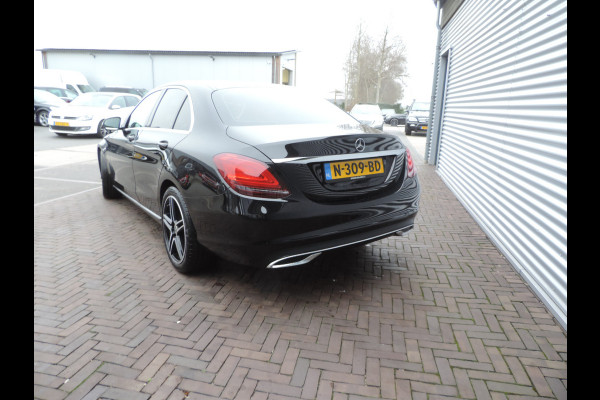 Mercedes-Benz C-Klasse 180 Business Solution Plus Upgrade Edition