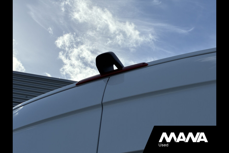 Mercedes-Benz Sprinter 315 150PK L2H2 RWD Automaat LED Camera Cruise Trekhaak