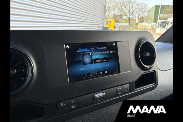 Mercedes-Benz Sprinter 315 150PK L2H2 RWD Automaat LED Camera Cruise Trekhaak