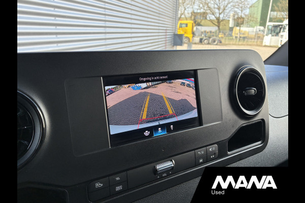 Mercedes-Benz Sprinter 315 150PK L2H2 RWD Automaat LED Camera Cruise Trekhaak