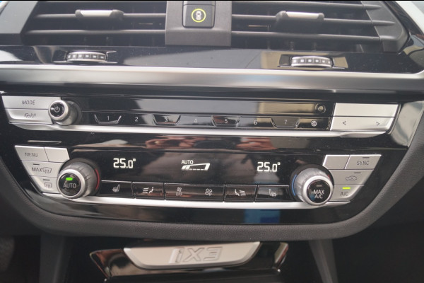 BMW iX3 High Executive 80kWh -SOH95%-PANO-LEER-ECC-