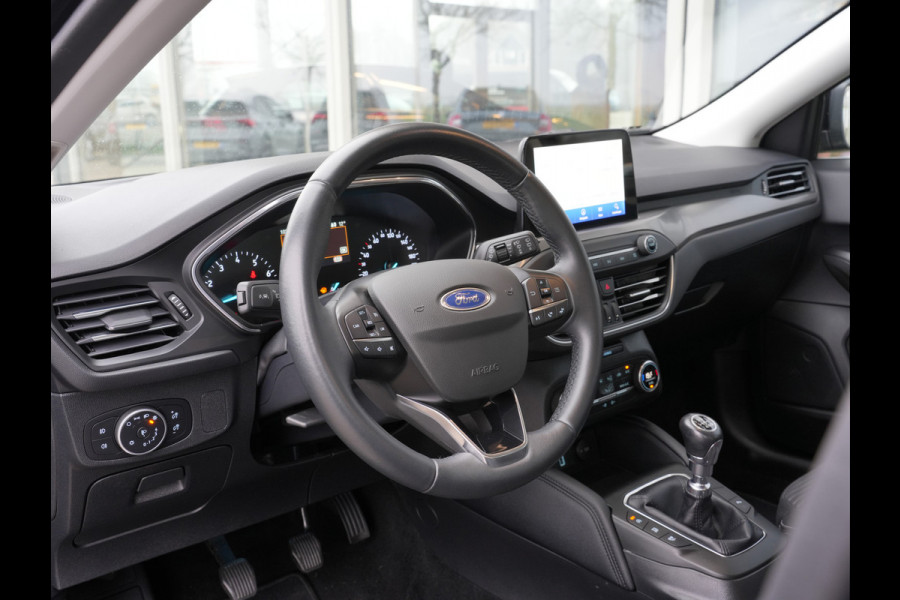 Ford Focus 1.0 EcoBoost Titanium Business | Keyless | Apple Carplay/Android Auto | Trekhaak |