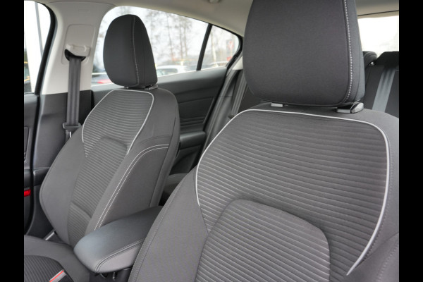 Ford Focus 1.0 EcoBoost Titanium Business | Keyless | Apple Carplay/Android Auto | Trekhaak |