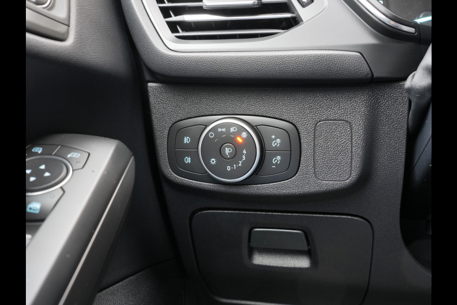 Ford Focus 1.0 EcoBoost Titanium Business | Keyless | Apple Carplay/Android Auto | Trekhaak |