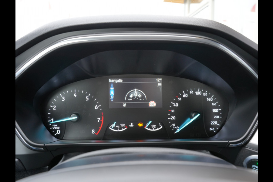 Ford Focus 1.0 EcoBoost Titanium Business | Keyless | Apple Carplay/Android Auto | Trekhaak |