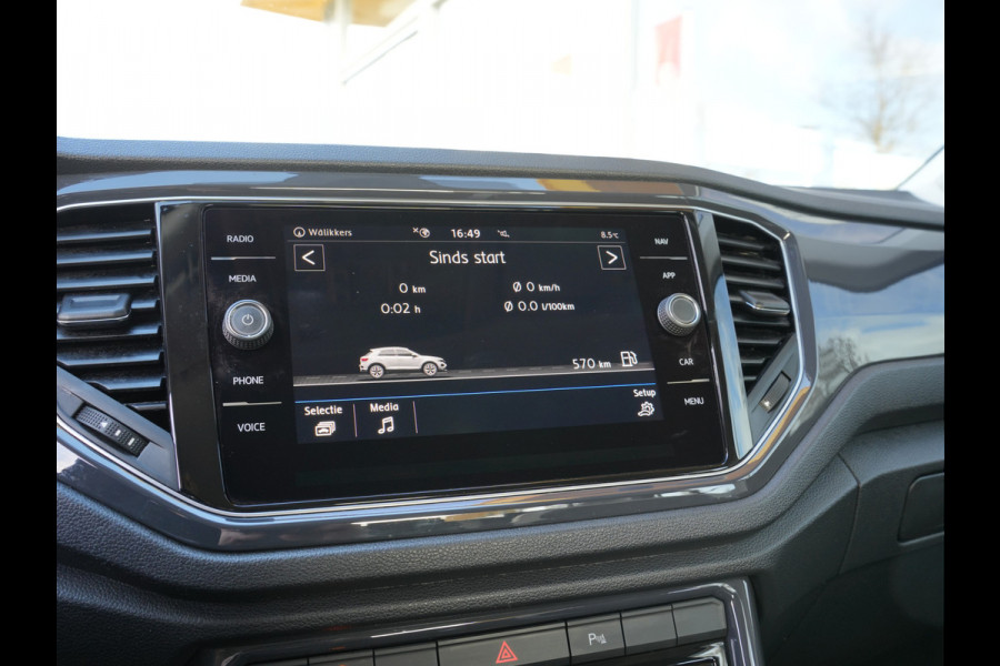 Volkswagen T-Roc 1.5 TSI Sport | Voorstoelen verwarmd | Cruise control adaptief |