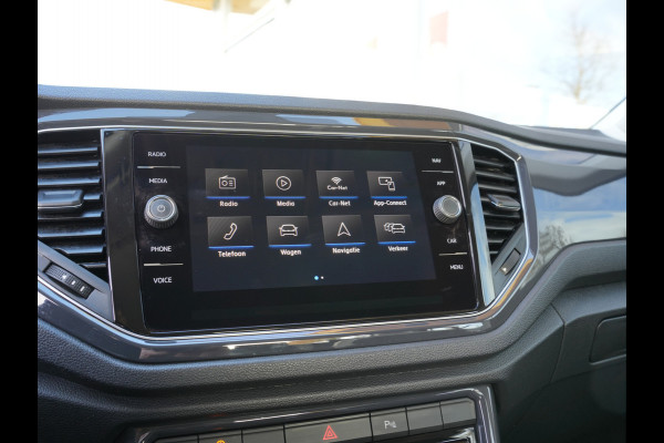 Volkswagen T-Roc 1.5 TSI Sport | Voorstoelen verwarmd | Cruise control adaptief |
