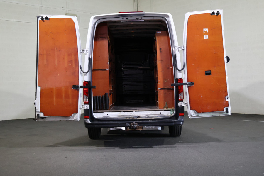 Volkswagen Crafter 2.0 TDI L3 H3 177pk 3.5T Trekhaak Inrichting