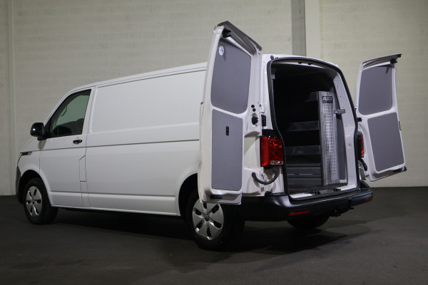 Volkswagen Transporter 2.0 TDI L2 H1 Automaat Inrichting