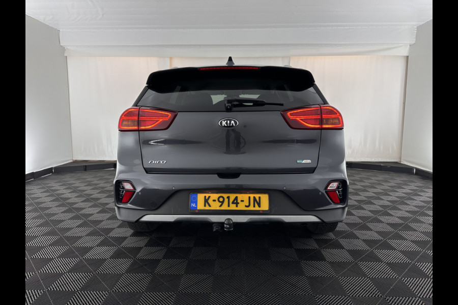 Kia Niro 1.6 GDi Hybrid Dynamic Plus Line (INCL-BTW) Aut. *LEATHER | FULL-LED | ADAPTIVE-CRUISE | BLINDSPOT | HEATED-COMFORTSEATS | CAMERA | KEYLESS | NAVI-FULLMAP | AMBIENTLIGHT | LANE-ASSIST | TOWBAR | 16''ALU*