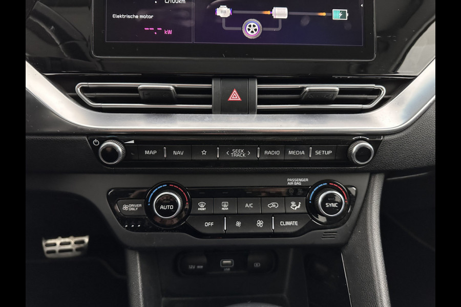 Kia Niro 1.6 GDi Hybrid Dynamic Plus Line (INCL-BTW) Aut. *LEATHER | FULL-LED | ADAPTIVE-CRUISE | BLINDSPOT | HEATED-COMFORTSEATS | CAMERA | KEYLESS | NAVI-FULLMAP | AMBIENTLIGHT | LANE-ASSIST | TOWBAR | 16''ALU*