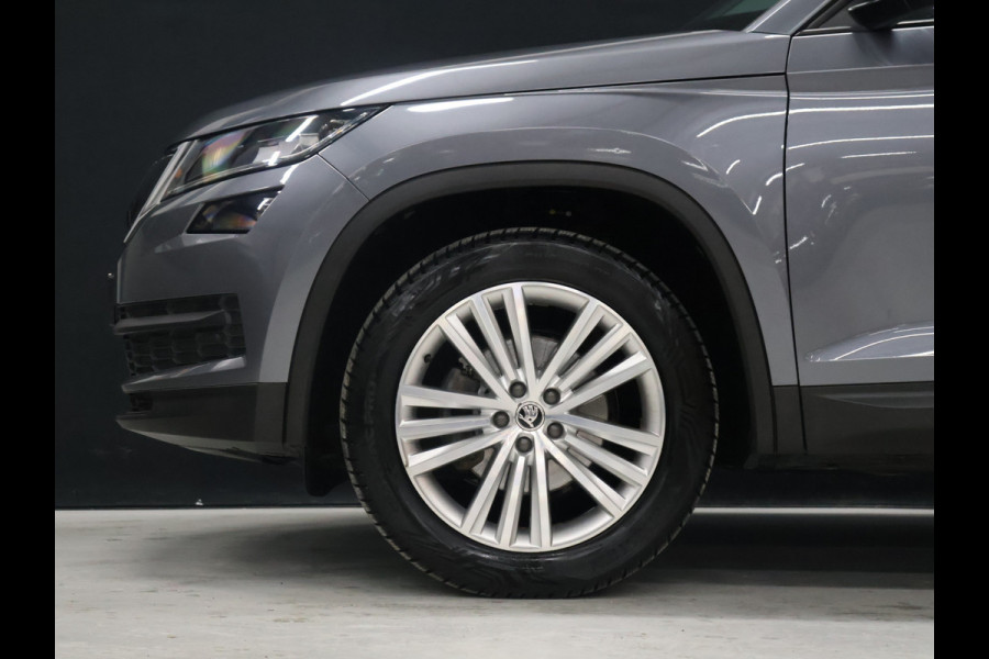 Škoda Kodiaq 1.5 TSI Limited Business Edition 7p. [TREKHAAK, ADAPTIVE CRUISE CONTROL, APPLE CARPLAY, ANDROID AUTO, ACHTERUITRIJCAMERA, PDC V+A, STOELVERWARMING, ELEKTRISCHE ACHTERKLEP, NIEUWSTAAT]
