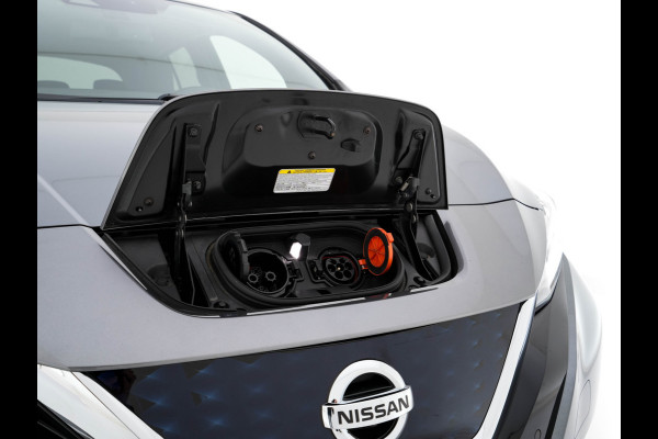 Nissan Leaf 3.Zero Limited Edition 62 kWh {SOH-93%} (INCL-BTW) Aut. *HEATPUMP | LEATHER | FULL-LED | DIGI-COCKPIT | TOPVIEW | BOSE-AUDIO | KEYLESS | DAB+ | BLINDSPOT | ECC | ADAPTIVE-CRUISE | PDC | HEATED-COMFORTSEATS | PRIVACYGLASS | 17"ALU*