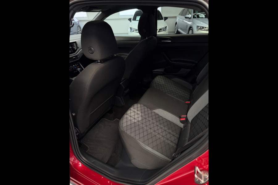 Volkswagen Polo 1.0 TSI 2x R-Line Panorama CarPlay Camera