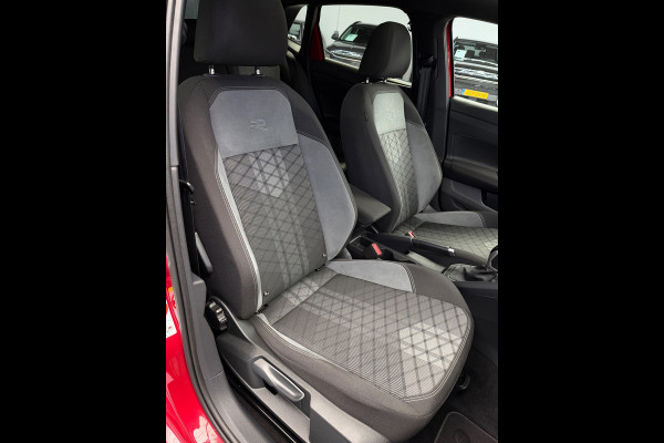 Volkswagen Polo 1.0 TSI 2x R-Line Panorama CarPlay Camera