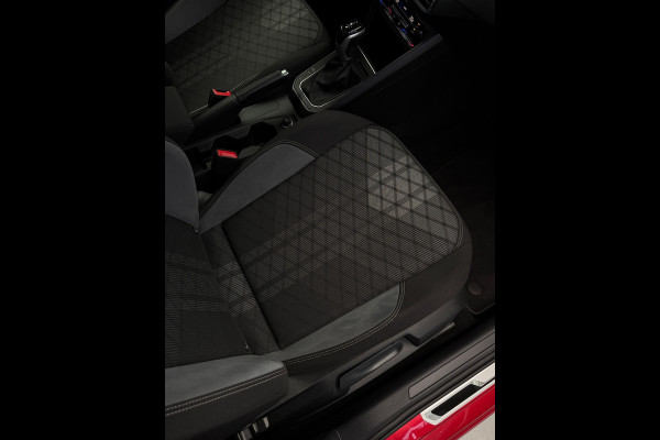 Volkswagen Polo 1.0 TSI 2x R-Line Panorama CarPlay Camera