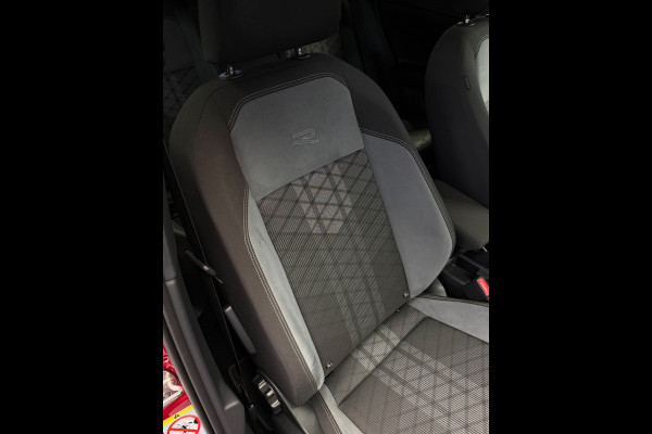 Volkswagen Polo 1.0 TSI 2x R-Line Panorama CarPlay Camera