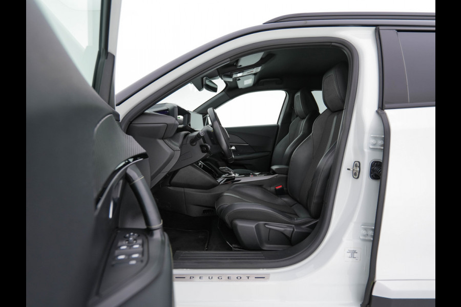 Peugeot e-2008 EV GT 50 kWh {SOH-91%} Aut. *DIGI-COCKPIT | FULL-LED | BLIS | KEYLESS | LEATHER-FABRIC | CAMERA | CARPLAY | CCS-FASTLOADER | DAB+ | NAVI-FULLMAP | ECC | PDC | SPORT-SEATS | AMBIENT-LIGHT | PRIVACY-GLASS | 17''ALU*