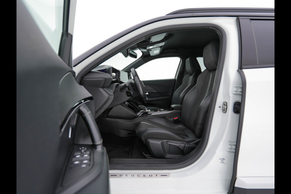 Peugeot e-2008 EV GT 50 kWh {SOH-91%} Aut. *DIGI-COCKPIT | FULL-LED | BLIS | KEYLESS | LEATHER-FABRIC | CAMERA | CARPLAY | CCS-FASTLOADER | DAB+ | NAVI-FULLMAP | ECC | PDC | SPORT-SEATS | AMBIENT-LIGHT | PRIVACY-GLASS | 17''ALU*