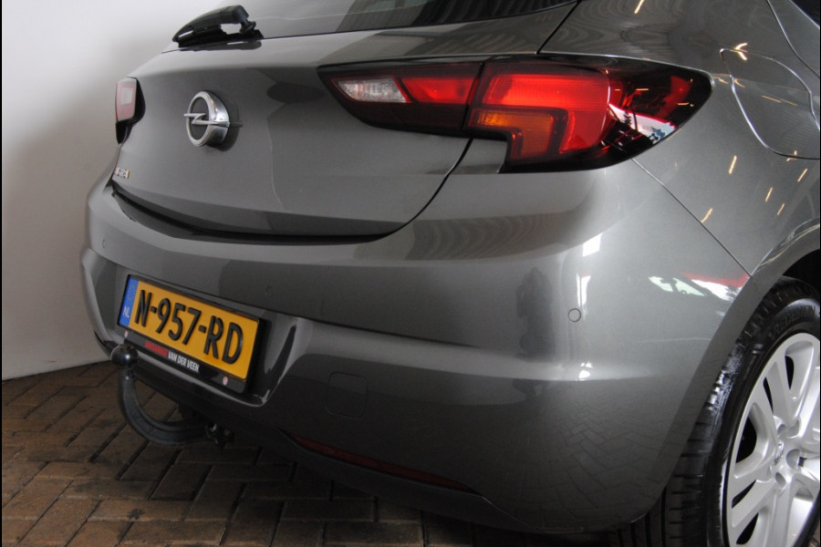 Opel Astra 1.2 Elegance | Winterpakket |Trekhaak | Apple Carplay