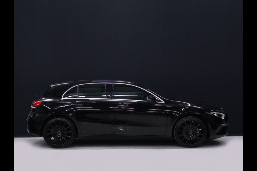 Mercedes-Benz A-Klasse 250 e Business Solution Luxury Limited [TREKHAAK, CRUISE CONTROL, SFEERVERLICHTING, BLUETOOTH TELEFOON, ACHTERUITRIJCAMERA, PDC V+A, STOELVERWARMING, NIEUWSTAAT]