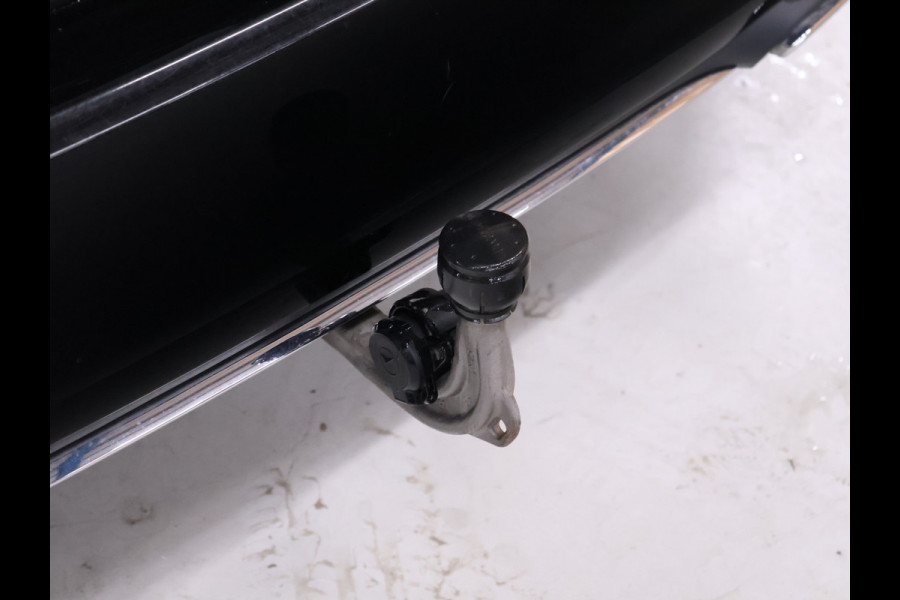 Mercedes-Benz A-Klasse 250 e Business Solution Luxury Limited [TREKHAAK, CRUISE CONTROL, SFEERVERLICHTING, BLUETOOTH TELEFOON, ACHTERUITRIJCAMERA, PDC V+A, STOELVERWARMING, NIEUWSTAAT]