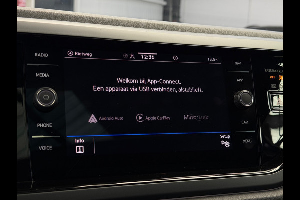 Volkswagen Polo 1.0 TSI 2x R-Line Panorama Camera CarPlay