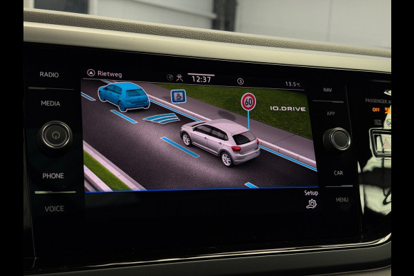Volkswagen Polo 1.0 TSI 2x R-Line Panorama Camera CarPlay